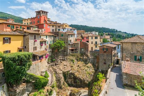 12 Most Beautiful Towns to Visit in Tuscany Italy   Tuscany Travel Guide