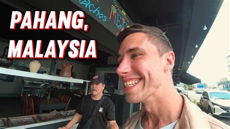 In Search of Food Eaten by Malaysias Royalty    Kuantan Food Tour Pahang Malaysia Vlog 2023